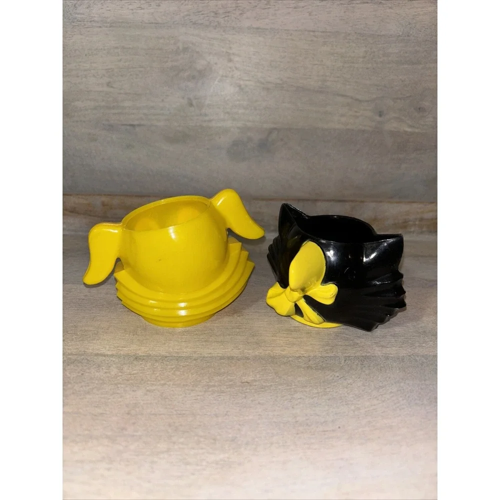 VINTAGE KEN L‎ RATION FIDO & FIFI PLASTIC SUGAR & CREAMER SET Vintage No Lid